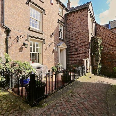 The Library House B&B Ironbridge Bagian luar foto