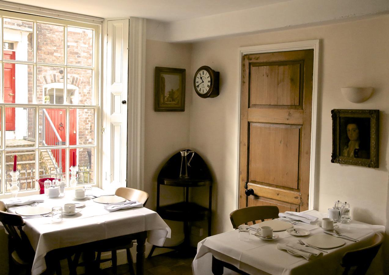 The Library House B&B Ironbridge Bagian luar foto
